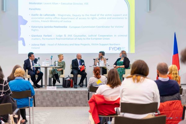 FYDO Conference web (146)